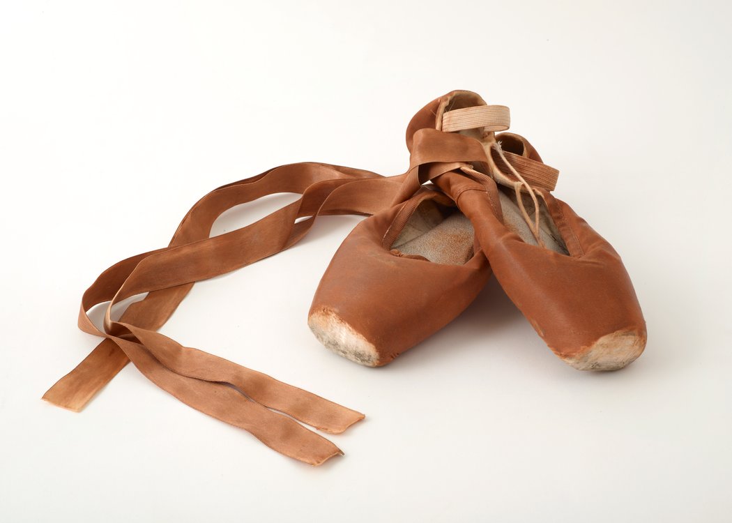 Pair of pointe shoes worn and inscribed by Tanaquil Le Clercq