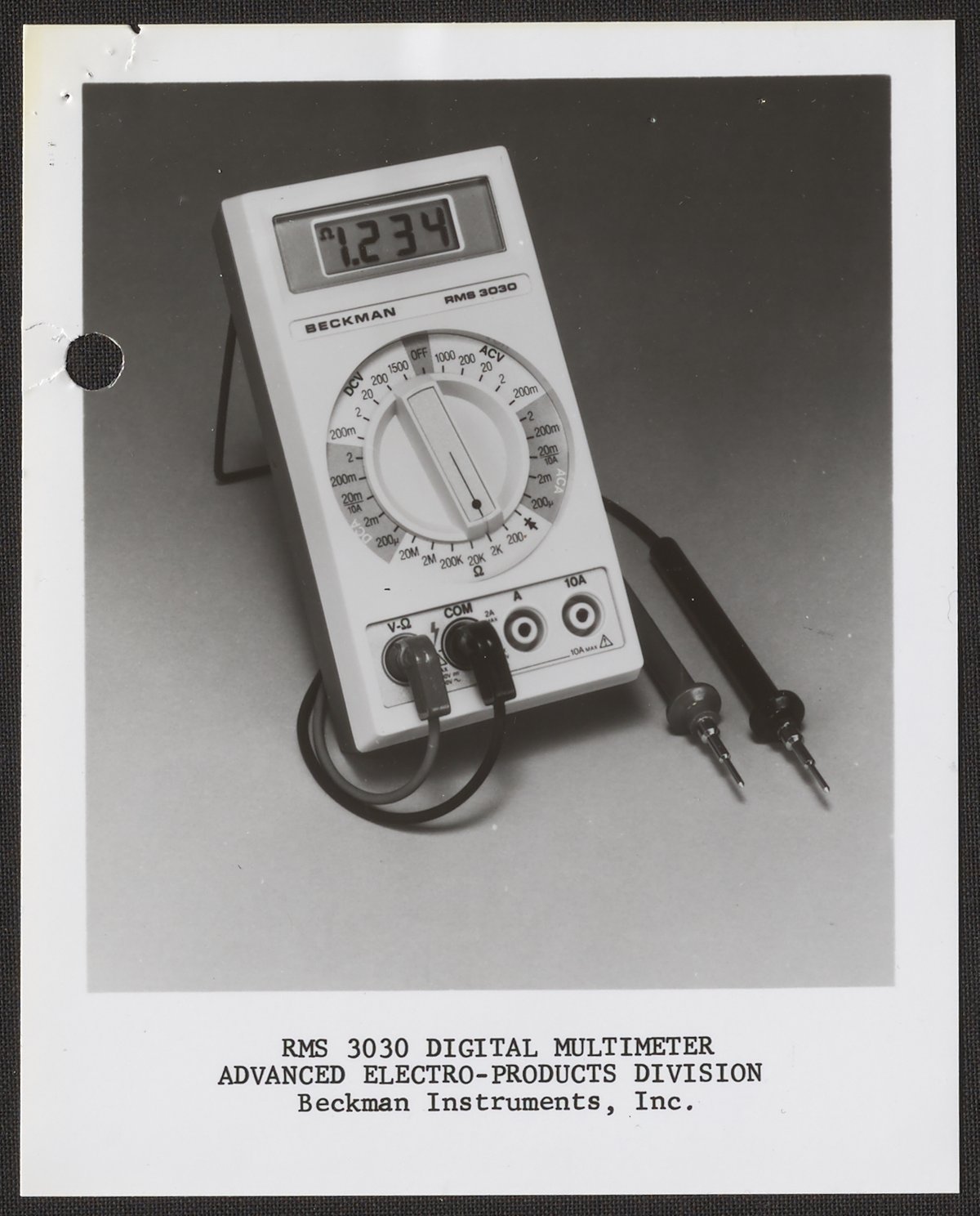 Beckman RMS 3030 Digital Multimeter - Science History Institute Digital  Collections